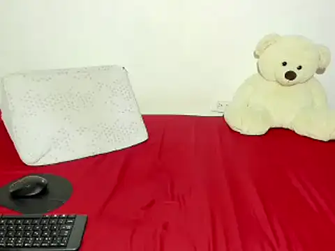pamelyhot