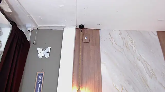sharon_dawn live cam on StripChat