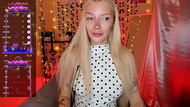 AnyaTaylor_