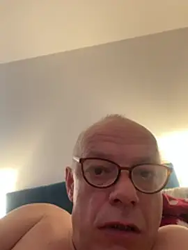 Jaropol live cam on StripChat