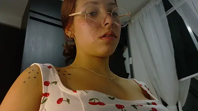 Miranda-cambell live sex cam