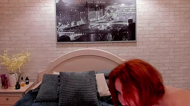 Jullia_Moor