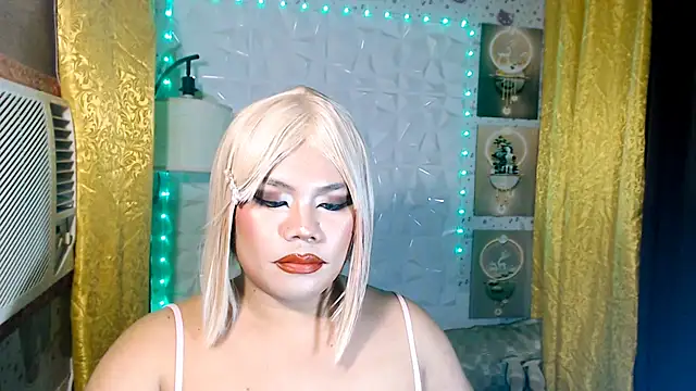 TSbrianaHugeCock