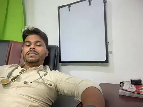 Raaz_5690