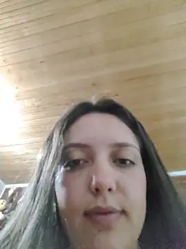 Bella_Karoline
