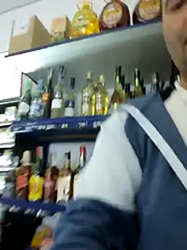jekitojj (Ask my age) - finger in ass