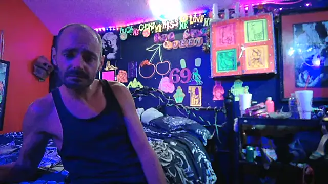 DaddyAndSplashQueen live cam on StripChat