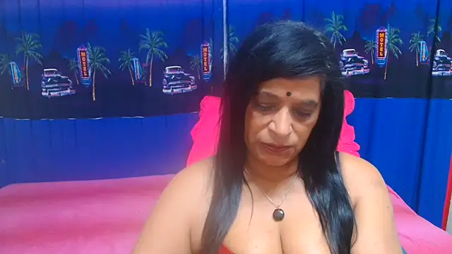 INDIANFUSION live cam on StripChat