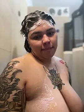 miacanela_xo