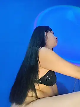 Evelyn_pink1