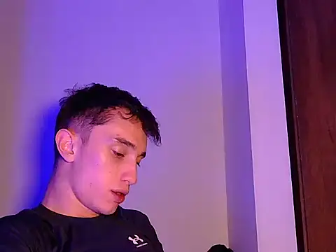 Twink18_