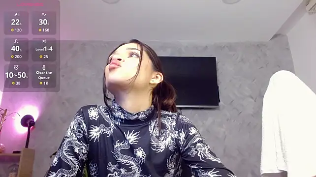 Roxxi_2110