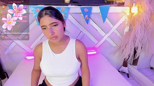 Zoe-Johnson_