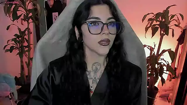 MissCharlottte_18