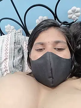 Busty_priya69