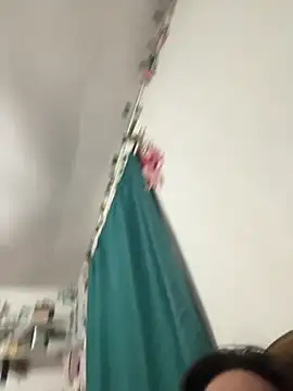 indiegirl666 (F young) - Show boobs