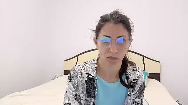 sexyevalove live cam on StripChat
