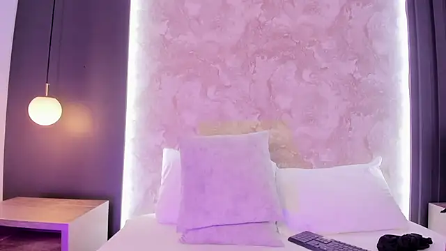 alysson_moon_