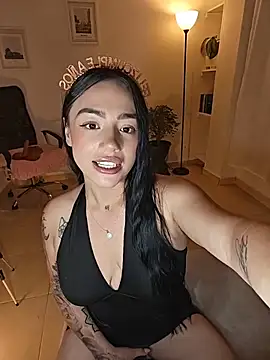 helena_smith