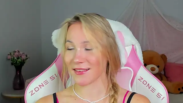ElaraVoltage
