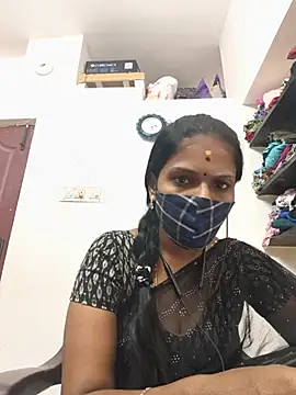 Tamil_Yalini12