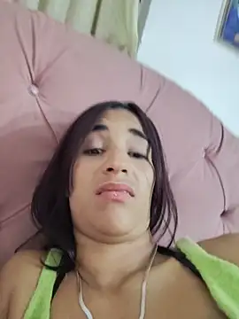 karolyne_babee webcam