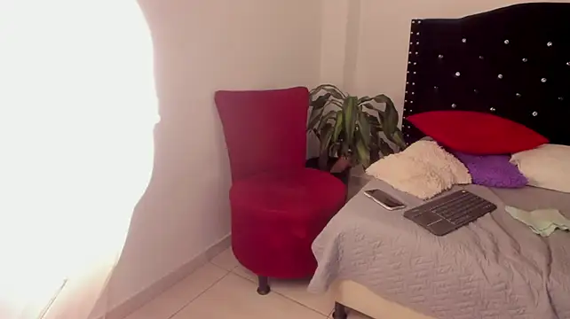 Mia_rose4