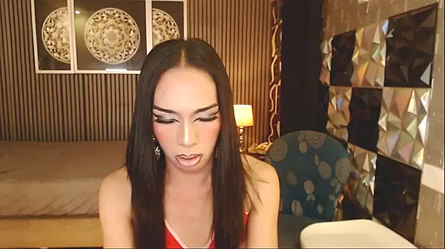 PrettyHorseCockTrans
