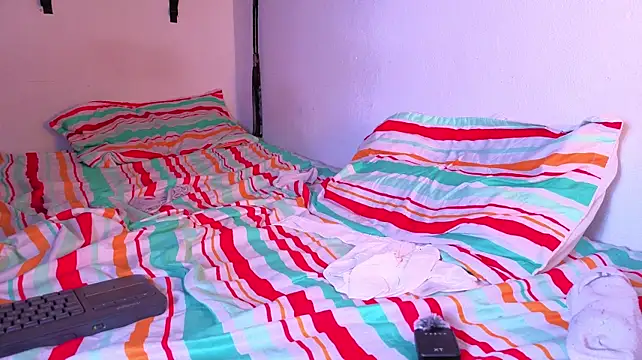 Celeste_Latina19