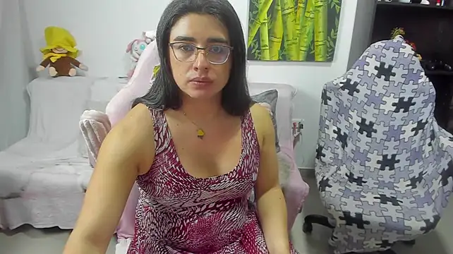 Modella: Khalifa_Gold