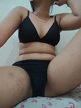 smallbeans1000 live cam on StripChat