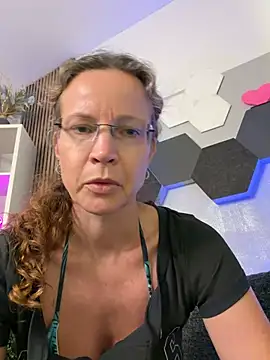 AnnikaRose