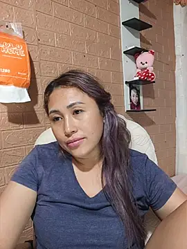 Filipina_Desire webcam