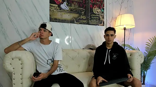 COOL_BOYS2