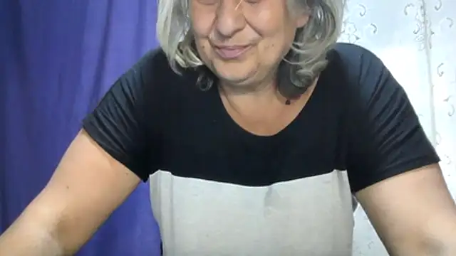 ExquisiteMature live cam