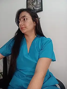 mia_nala