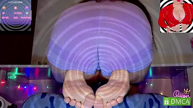 touch_me_bb live cam on StripChat