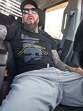 beardedtattood (Ask my age) - 😈Good morning daddy 😈