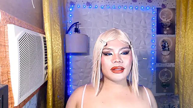 TSbrianaHugeCock