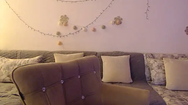 YourfantasyGiuly live cam on StripChat