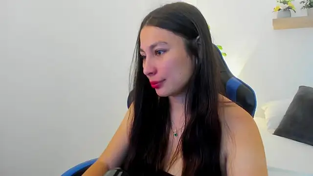 bella_99_ live cam on StripChat