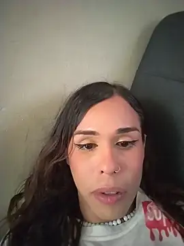 pretty_ariiel live sex cam