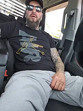 Beardedtattood live sex cam