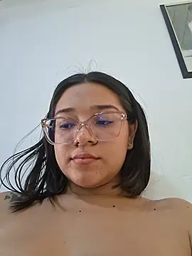 -VICKKY