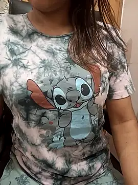 Tanha18 live cam preview
