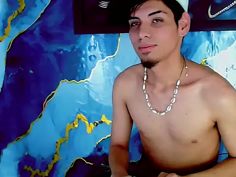 JaxM_