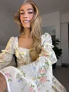 Leldelilly - Trans webcam sex chat