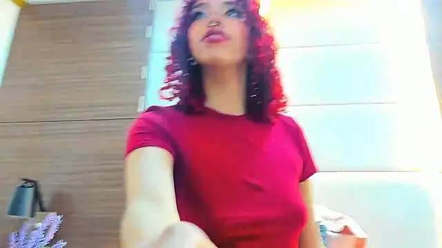 AteneaGreyy live cam on StripChat
