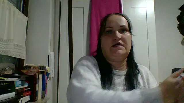 _squirty_cum_lady_ live cam on StripChat