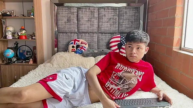 Cararrldyrose - Male webcam sex chat